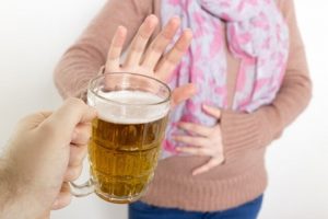 強制参加の飲み会に残業代が出ない不満!上手な断り方は?